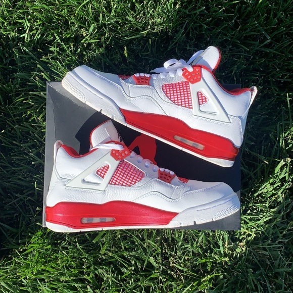 Jordan 4 Alternate 89🔥 - Picture 6 of 10